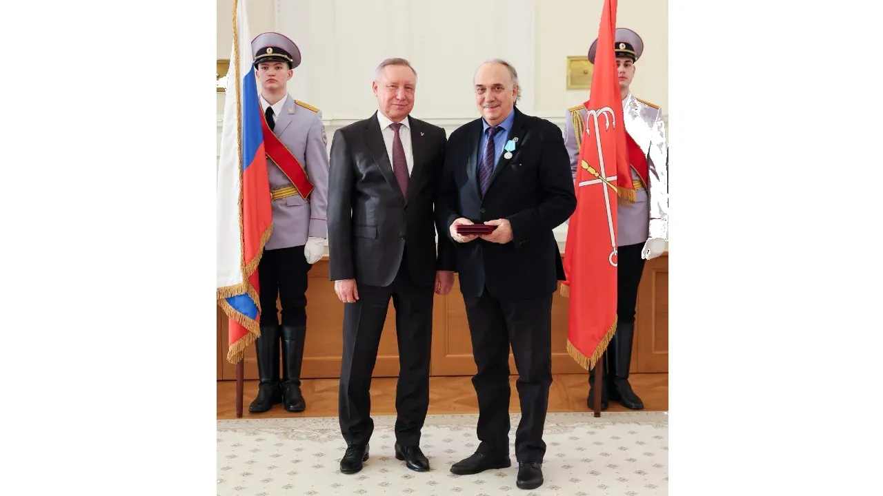 Вручена «Медаль Пушкина» писателю Дмитрию Каралису