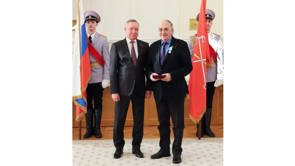 Вручена «Медаль Пушкина» писателю Дмитрию Каралису